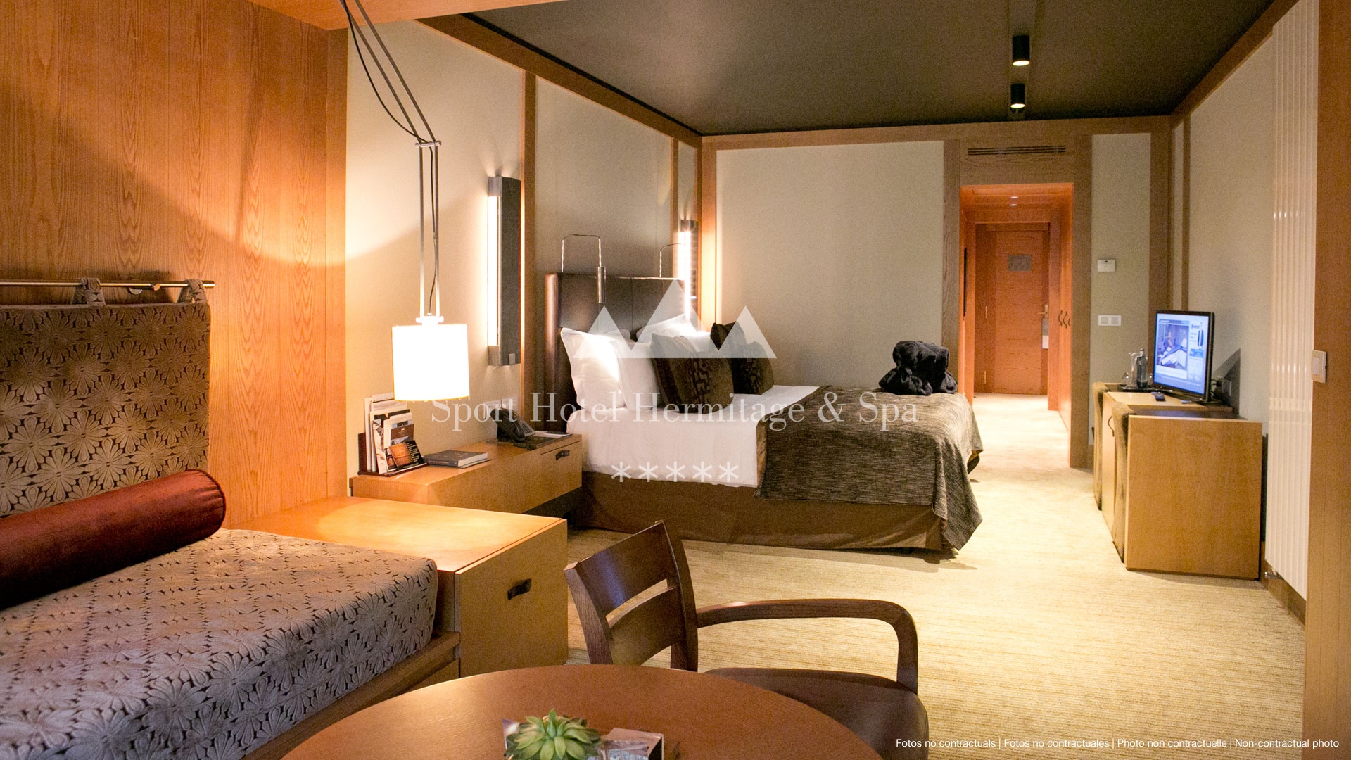 Junior Suite Deluxe Room at Sport Hotel Hermitage & Spa, Soldeu, Andorra