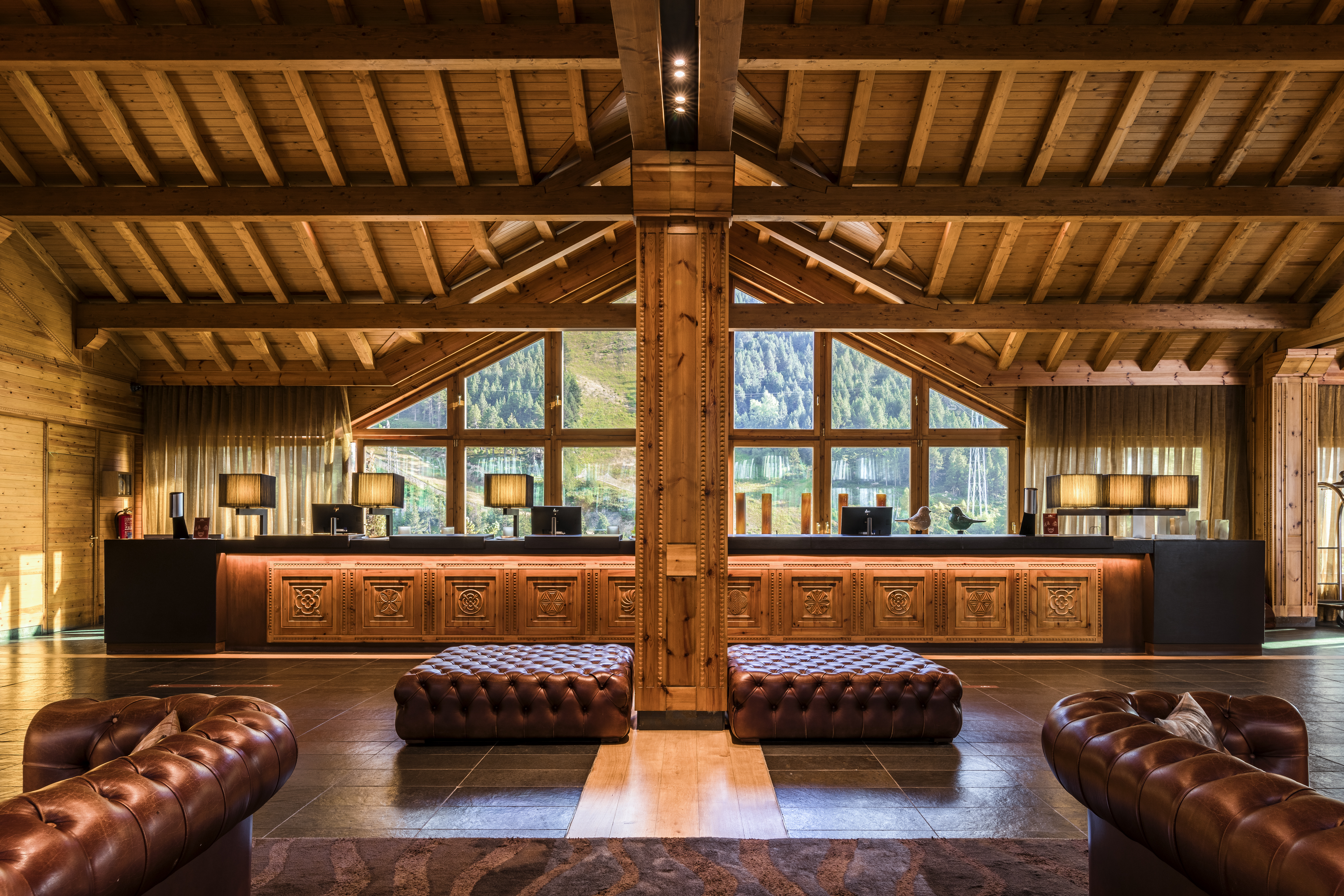 The exterior of Sport Hotel Hermitage & Spa in Soldeu, Andorra