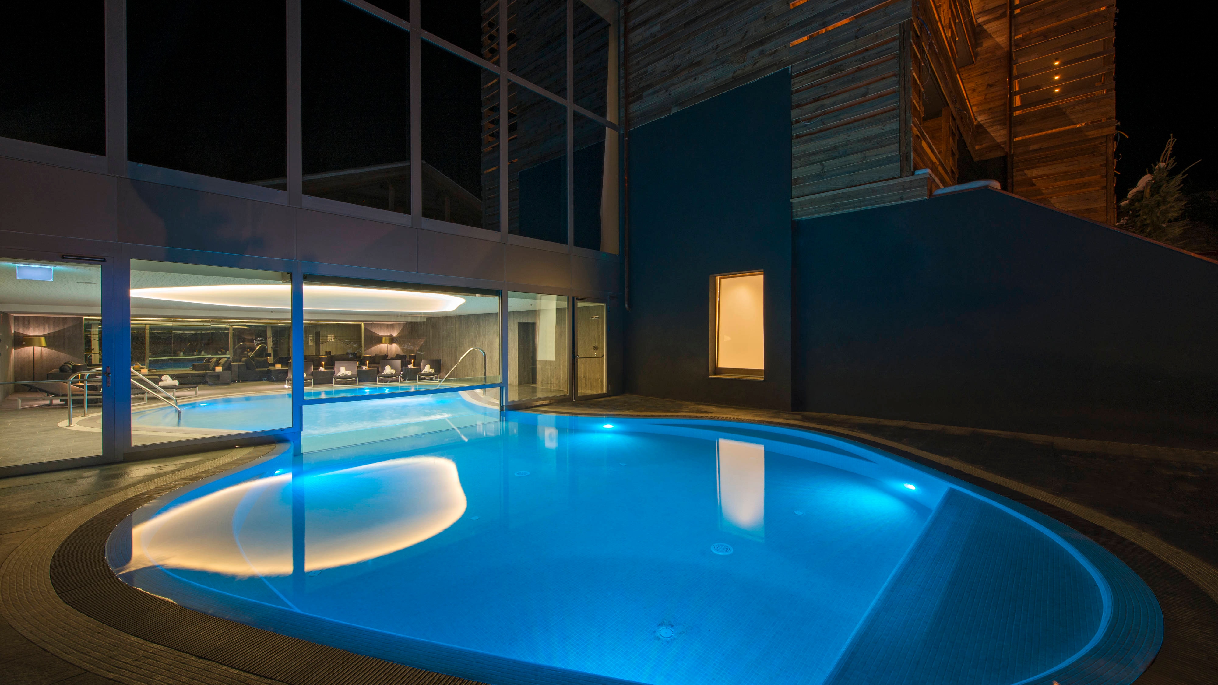 Outdoor WET swimming pool at W Verbier, Verbier, Switzerland