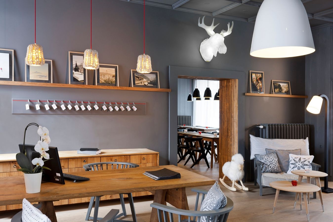 Reception and lounge area at Hôtel Le Faucigny, Chamonix, France