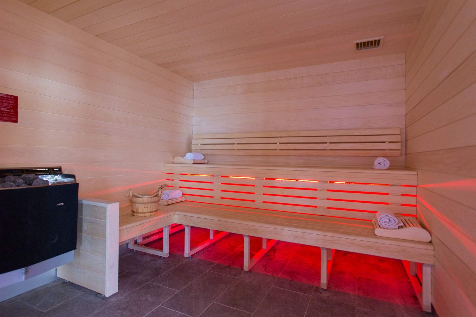 Wood-lined sauna, Hotel Taj-I Mah, Les Arcs, France