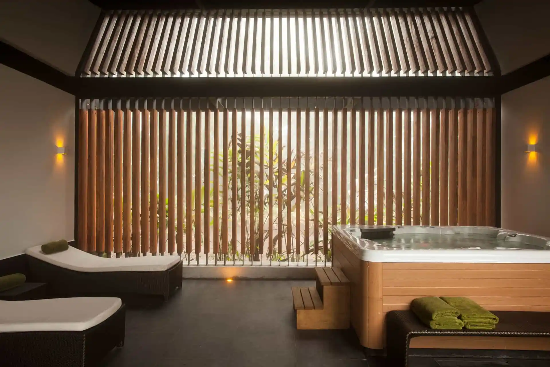 Open-air hot tub at Mashpi Lodge, Ecuador